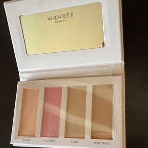Wander Beauty Blush Palette - Peach, Pink, and Tan Shades